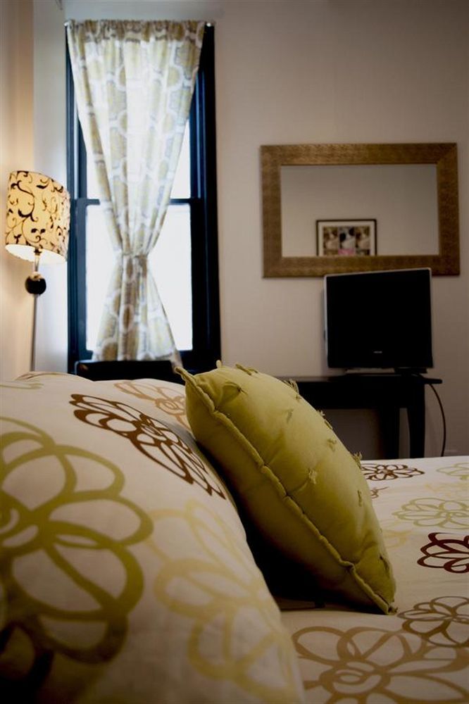 Downtown Home Inn B&B Toronto Bagian luar foto